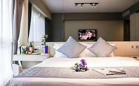 銅鑼灣頤庭酒店